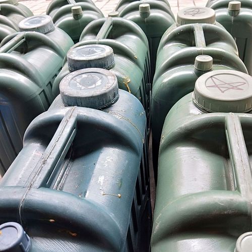 发泡胶水防火指南 品牌推荐、厂家对比与热帖胶粘剂全解析